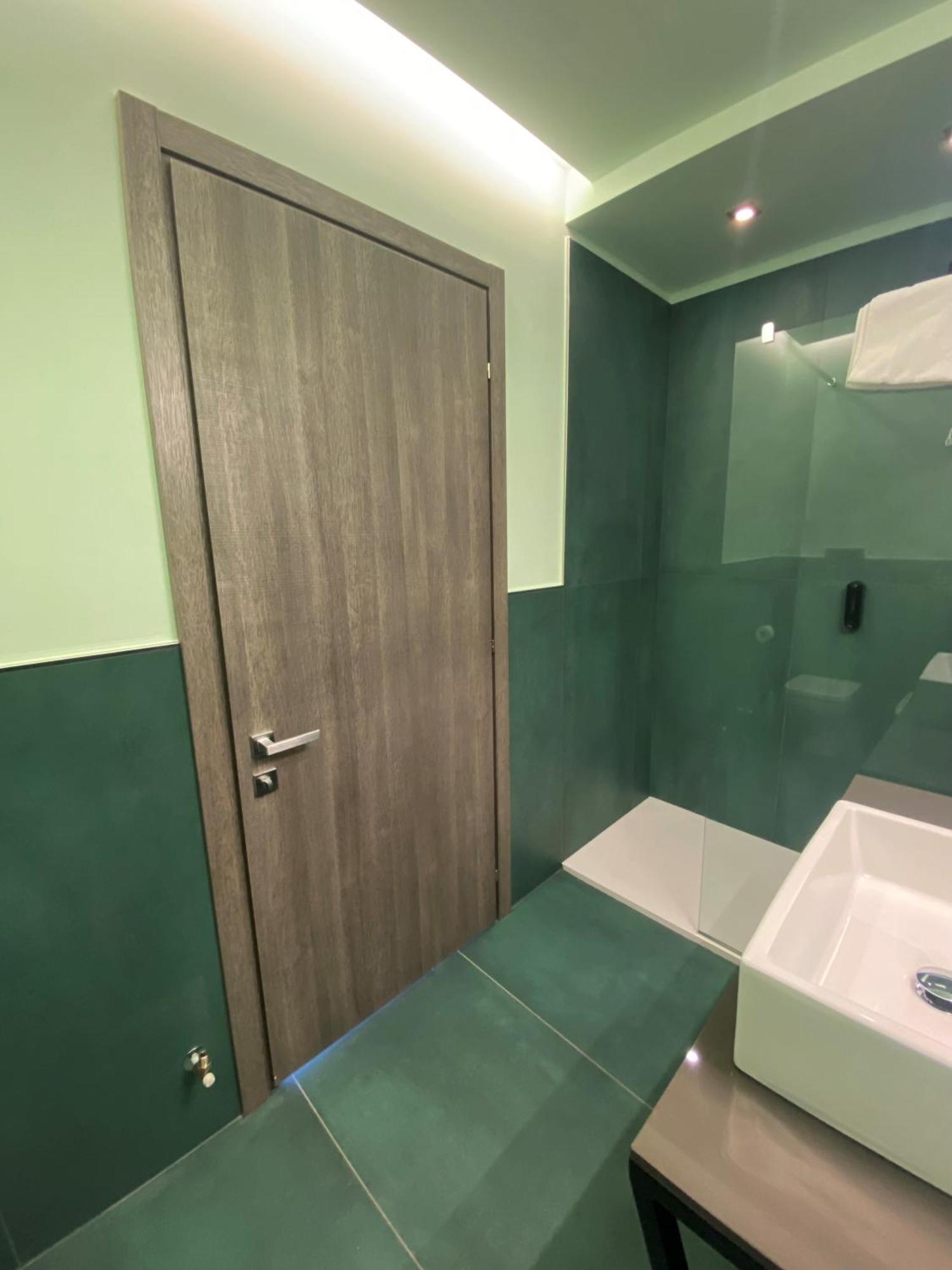 Hotel Vita 살로 외부 사진