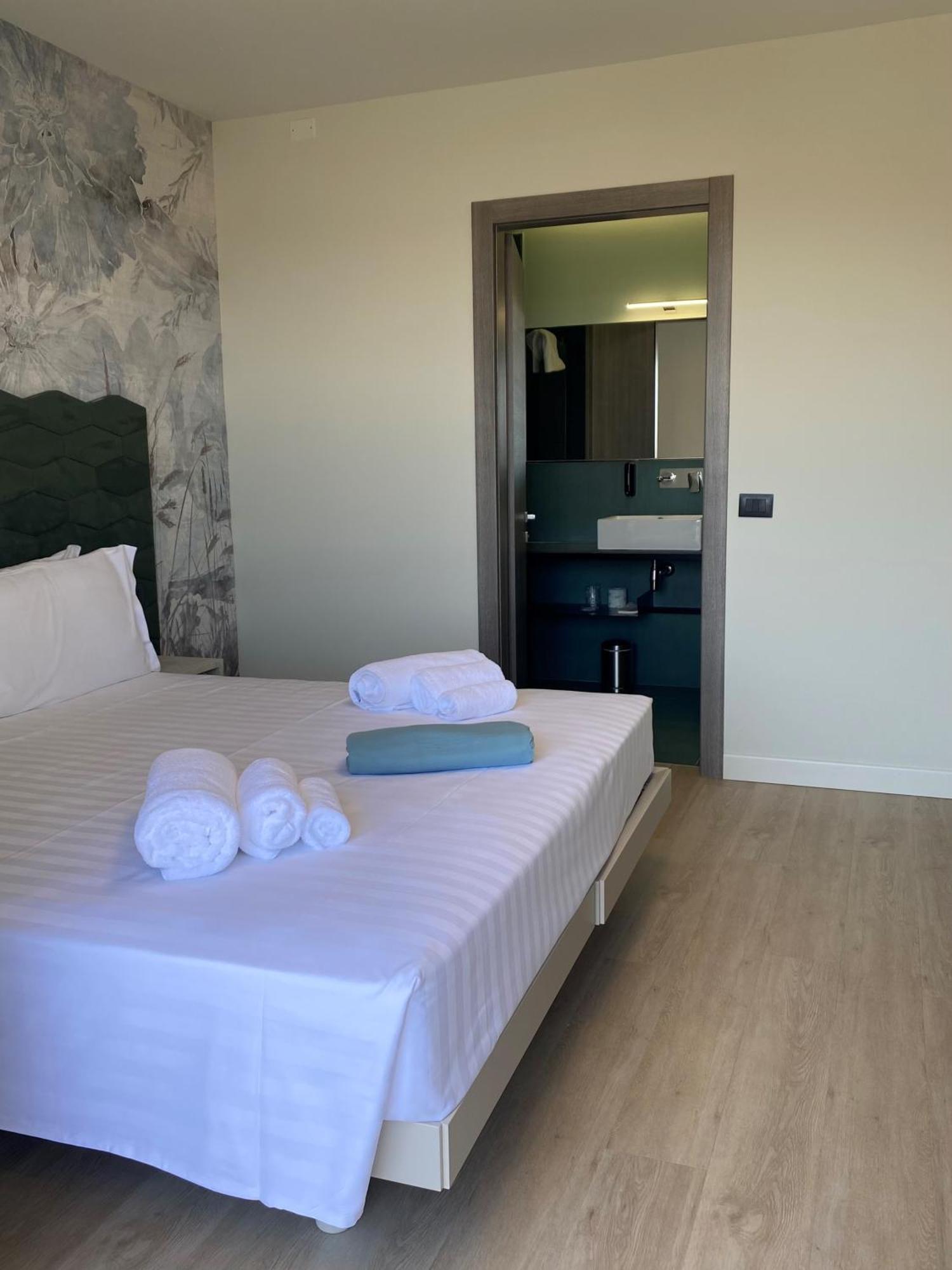 Hotel Vita 살로 외부 사진
