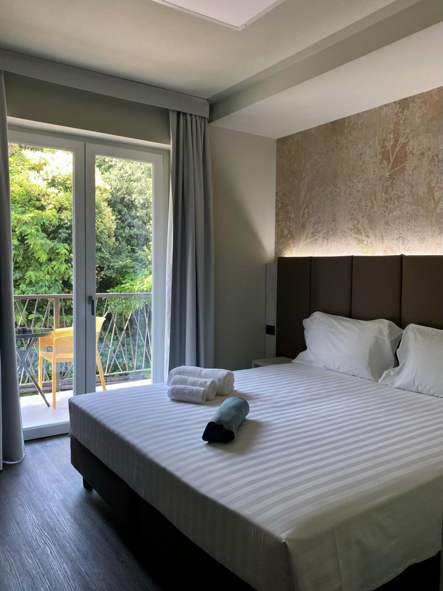 Hotel Vita 살로 외부 사진
