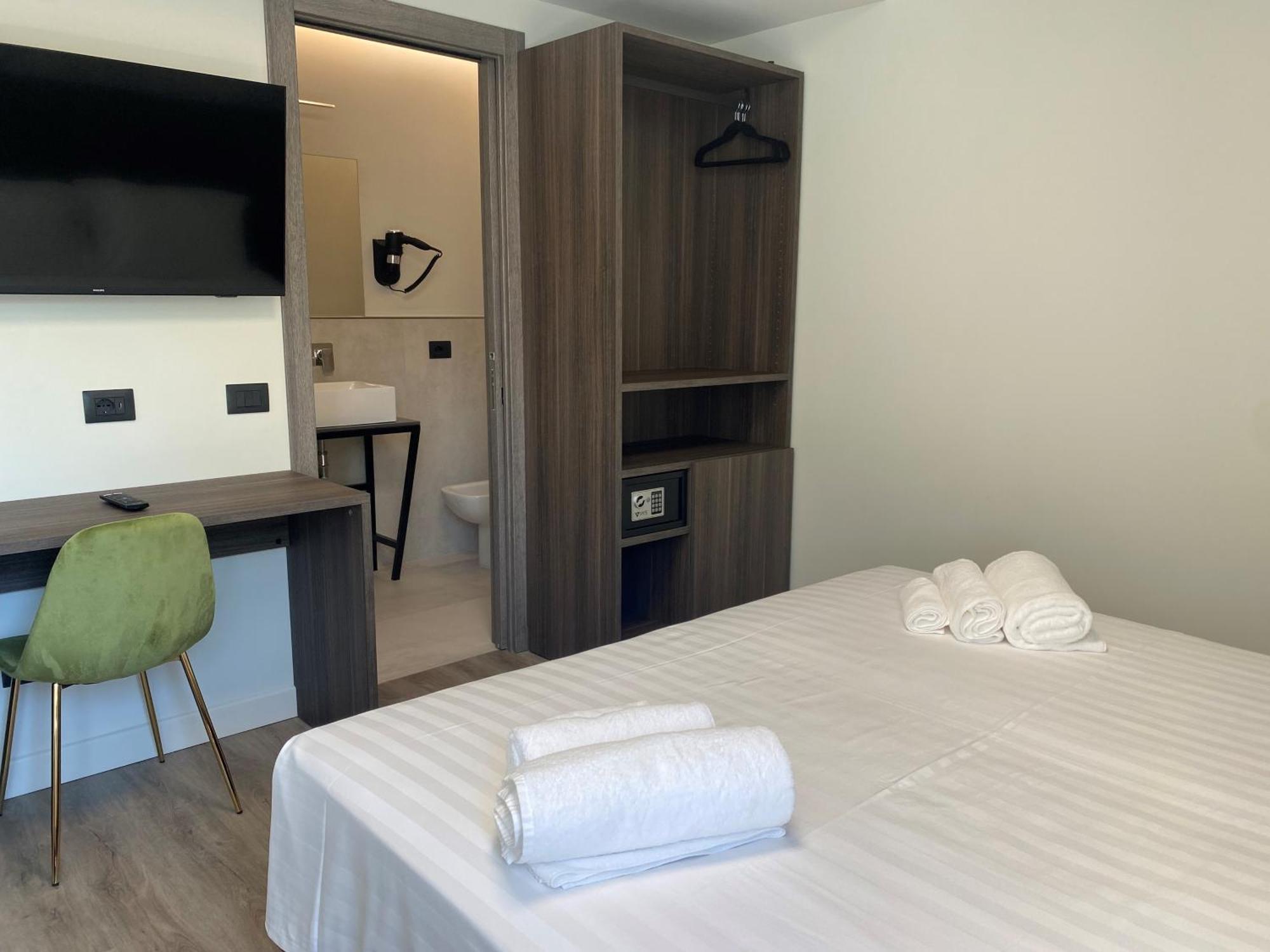 Hotel Vita 살로 외부 사진