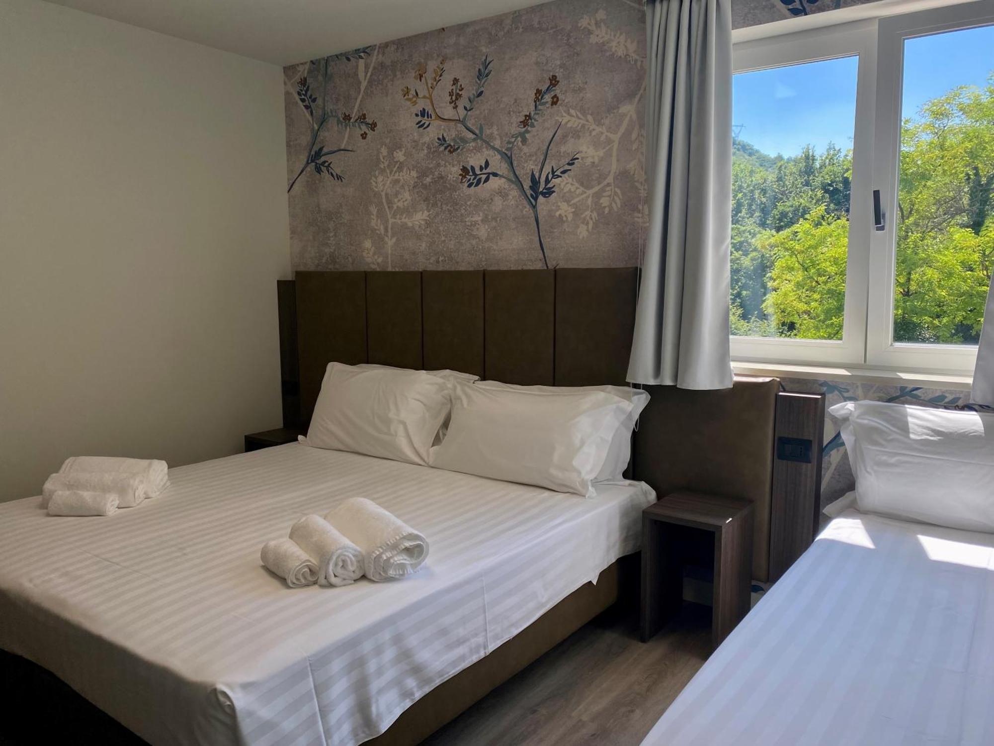 Hotel Vita 살로 외부 사진