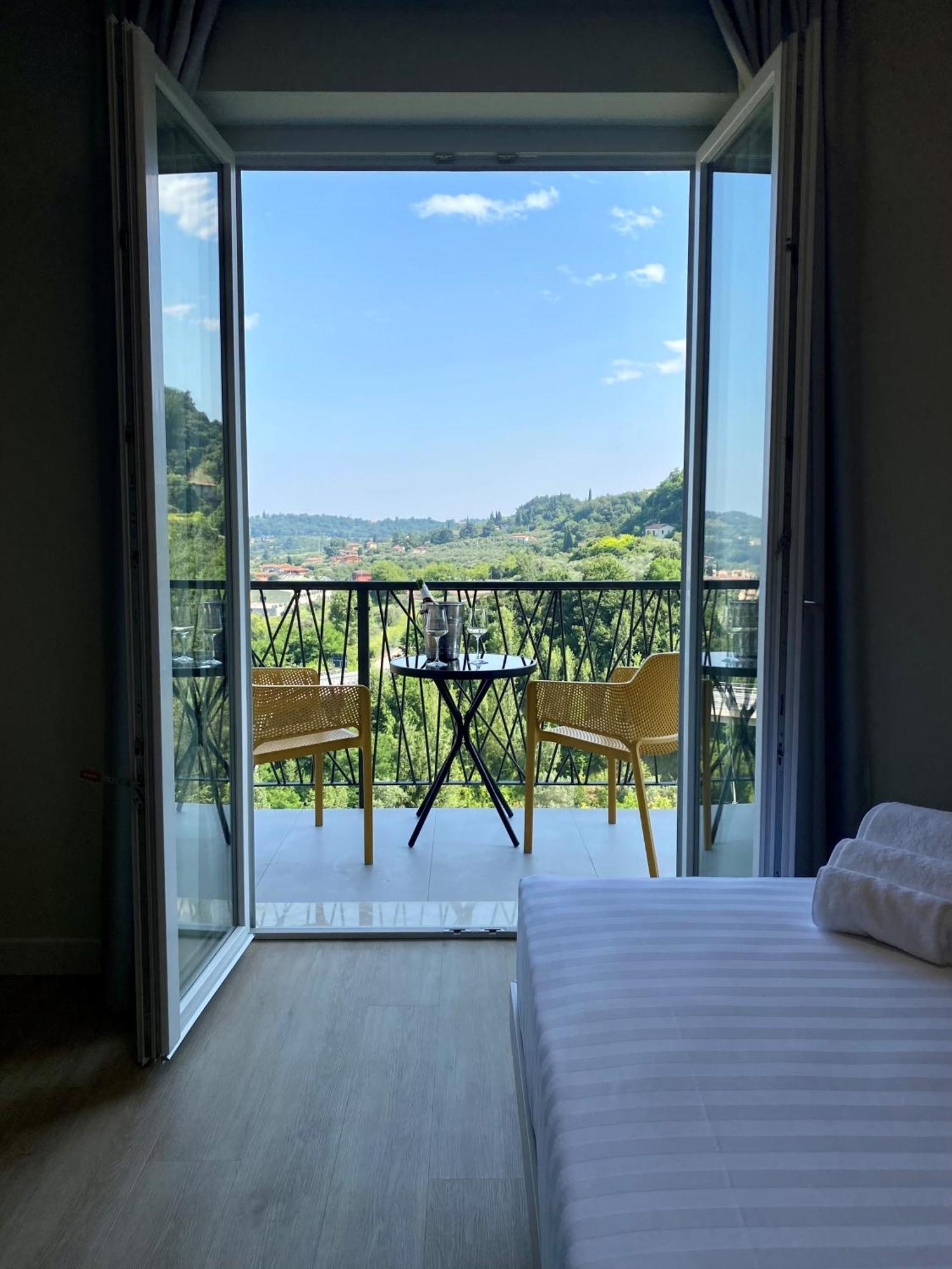 Hotel Vita 살로 외부 사진