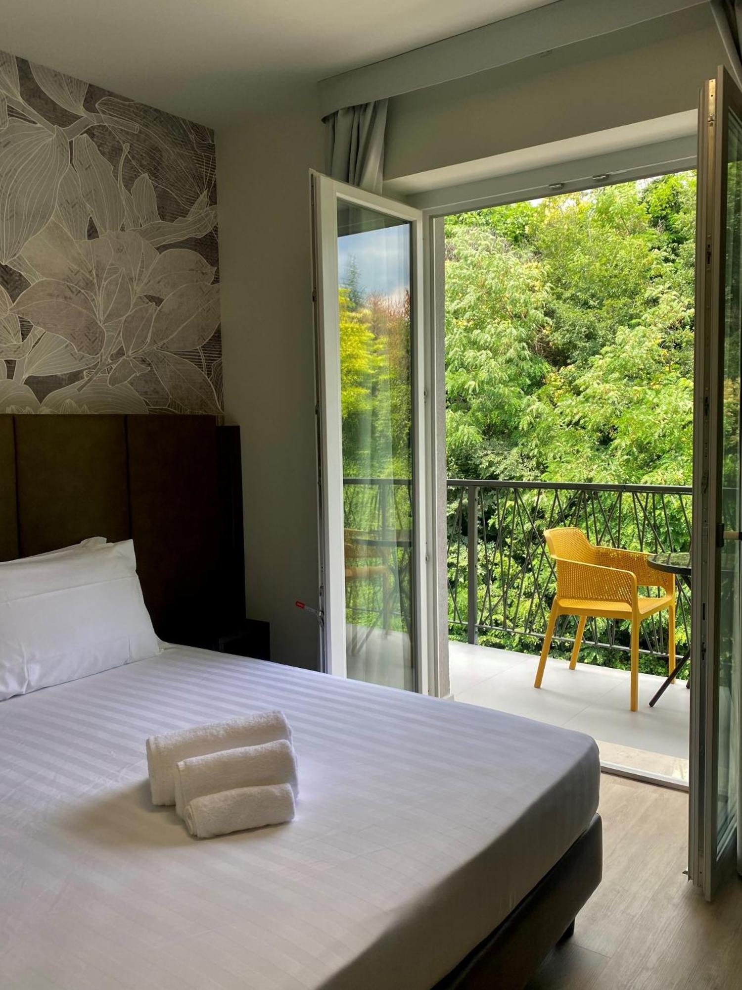 Hotel Vita 살로 외부 사진