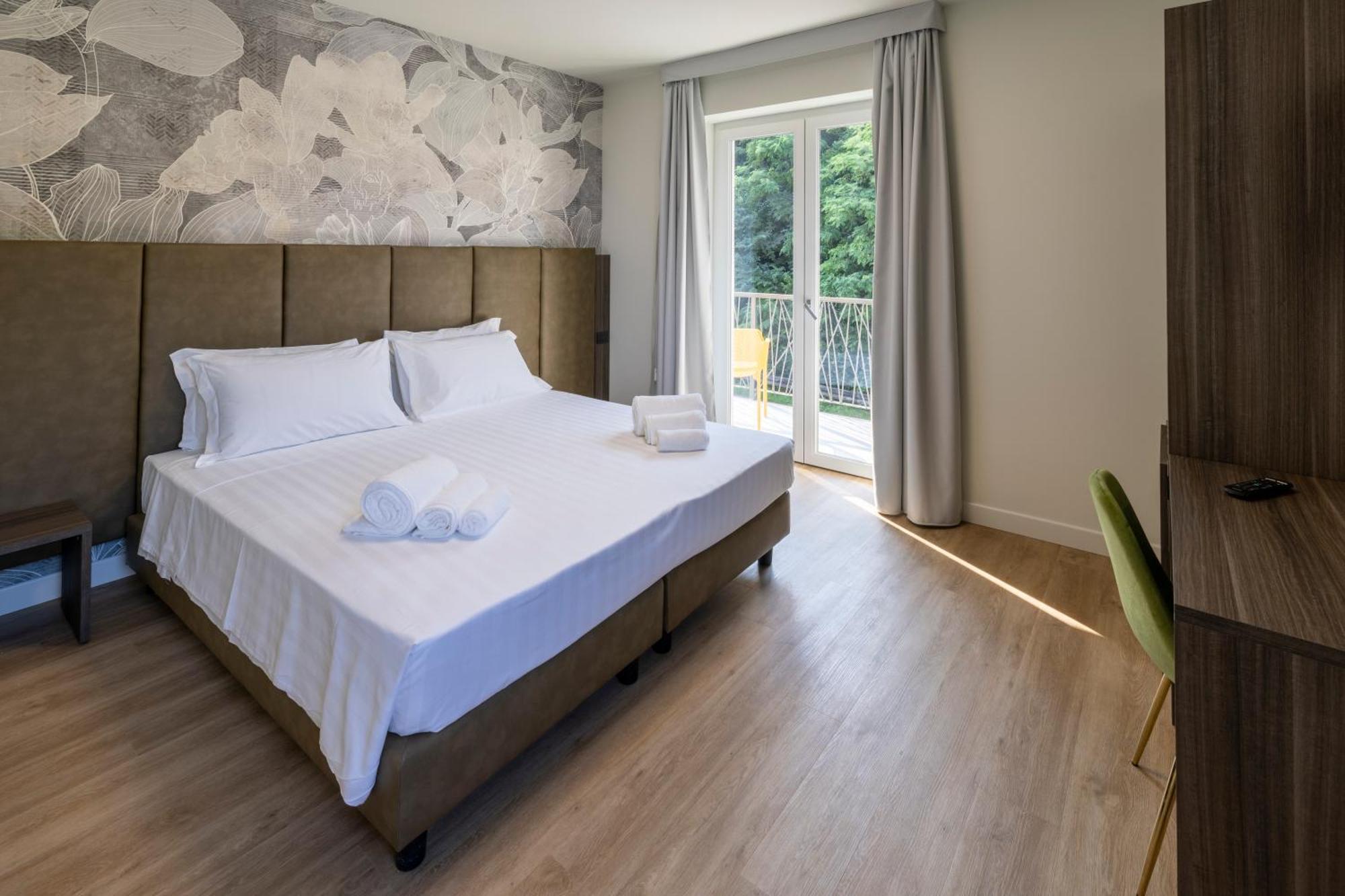 Hotel Vita 살로 외부 사진